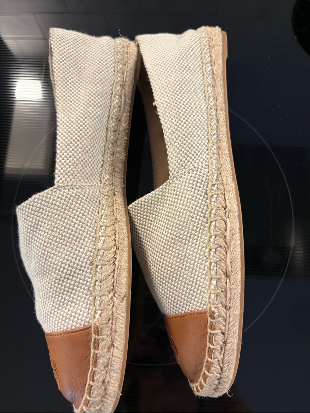 Tory Burch Canvas Espadrille Slip-Ons with Tan Leather Cap Size 8.5 EUC - Picture 2 of 3